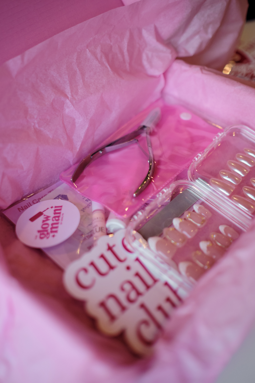 The Glow Mani Nail Club