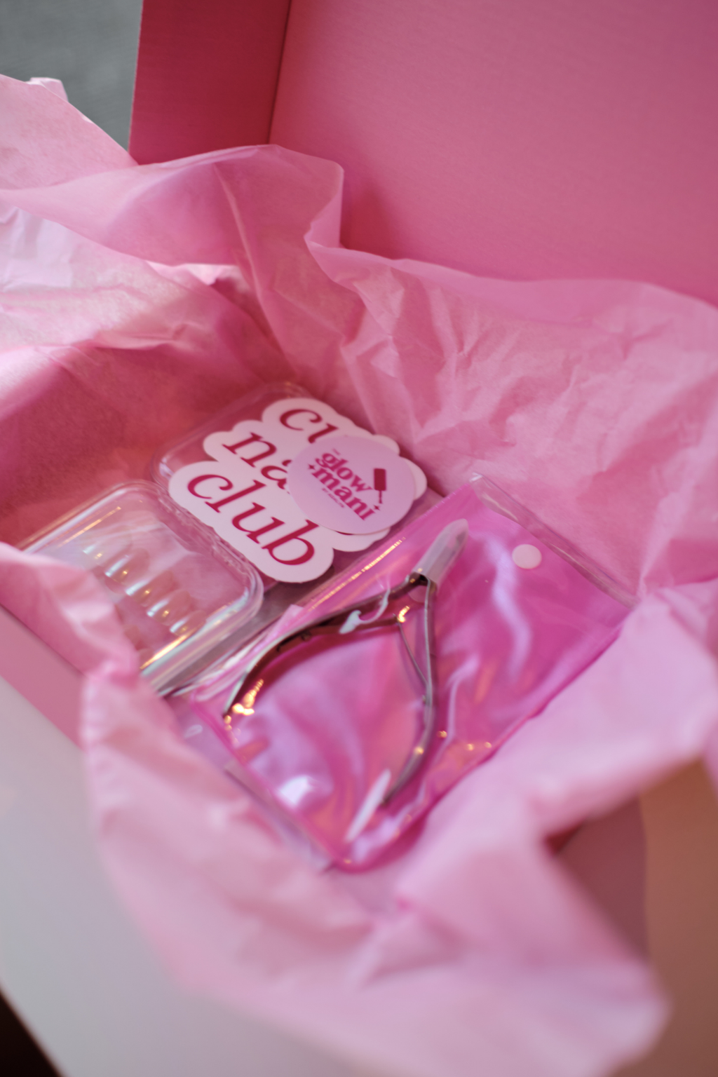 The Glow Mani Nail Club